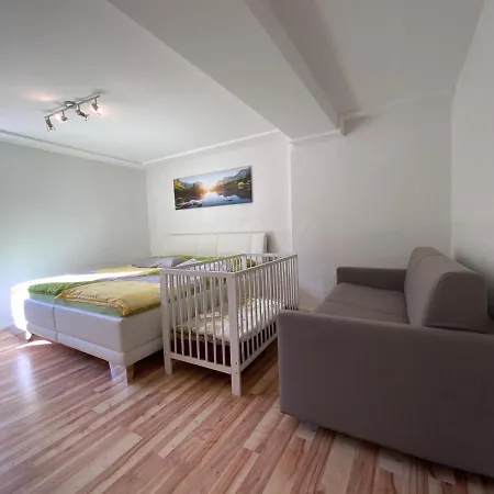 Apartment Haus Eder *